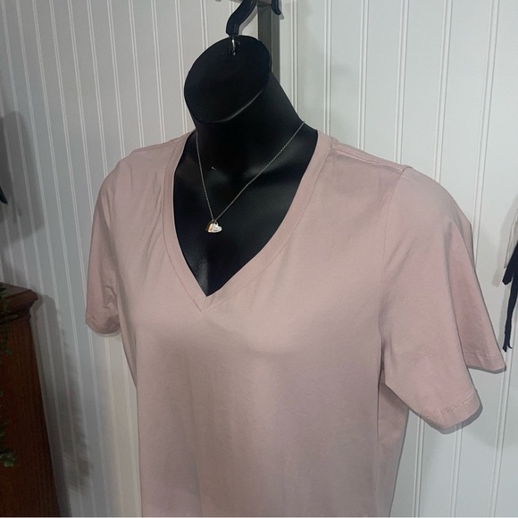 Michelle Mae Pink V-Neck Short Sleeve Tee XL - Picture 2 of 5